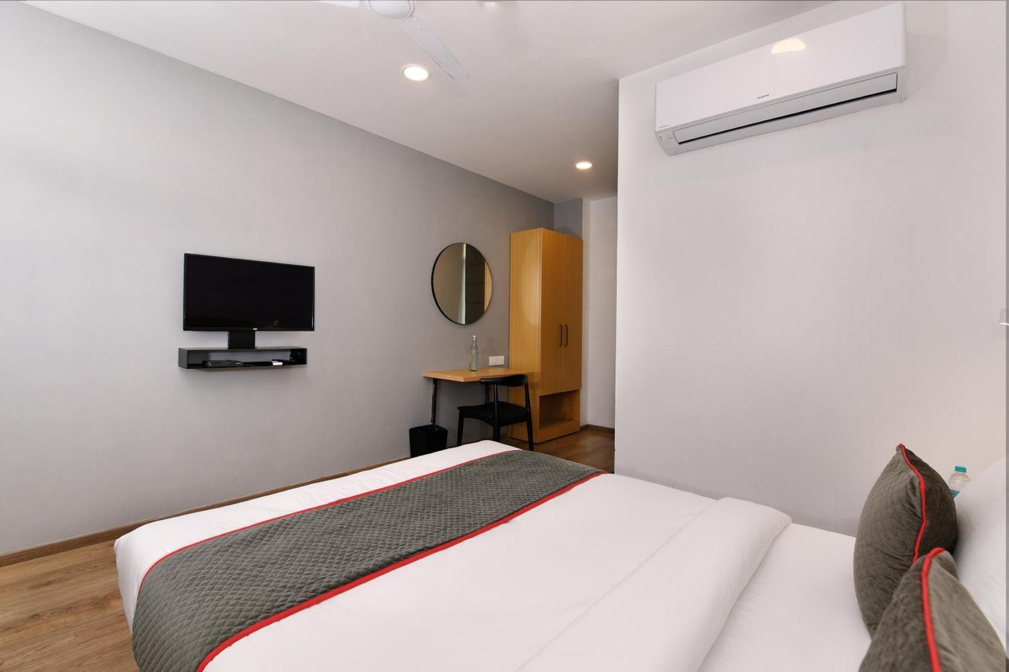 Townhouse Function Inn Near Chaudhary Charan Singh International Airport Lucknow Luaran gambar