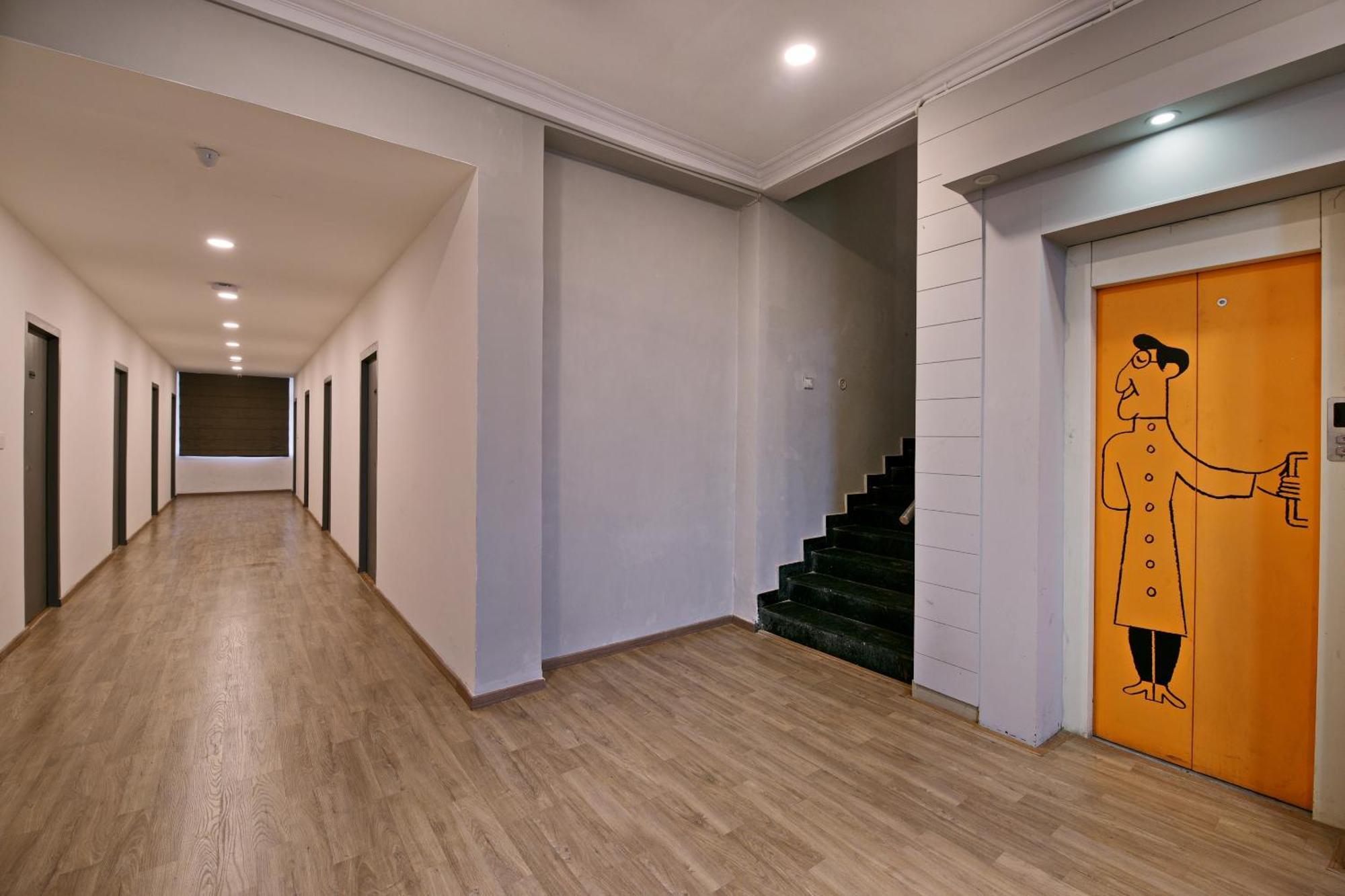 Townhouse Function Inn Near Chaudhary Charan Singh International Airport Lucknow Luaran gambar