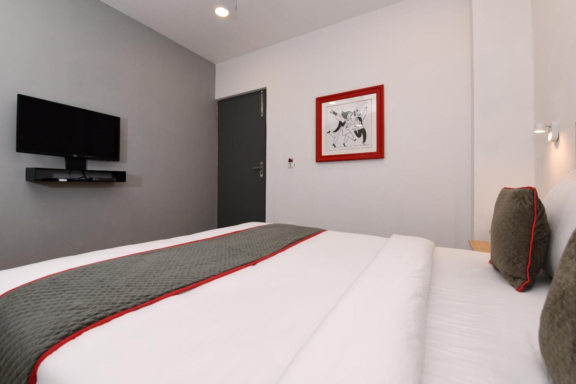 Townhouse Function Inn Near Chaudhary Charan Singh International Airport Lucknow Luaran gambar