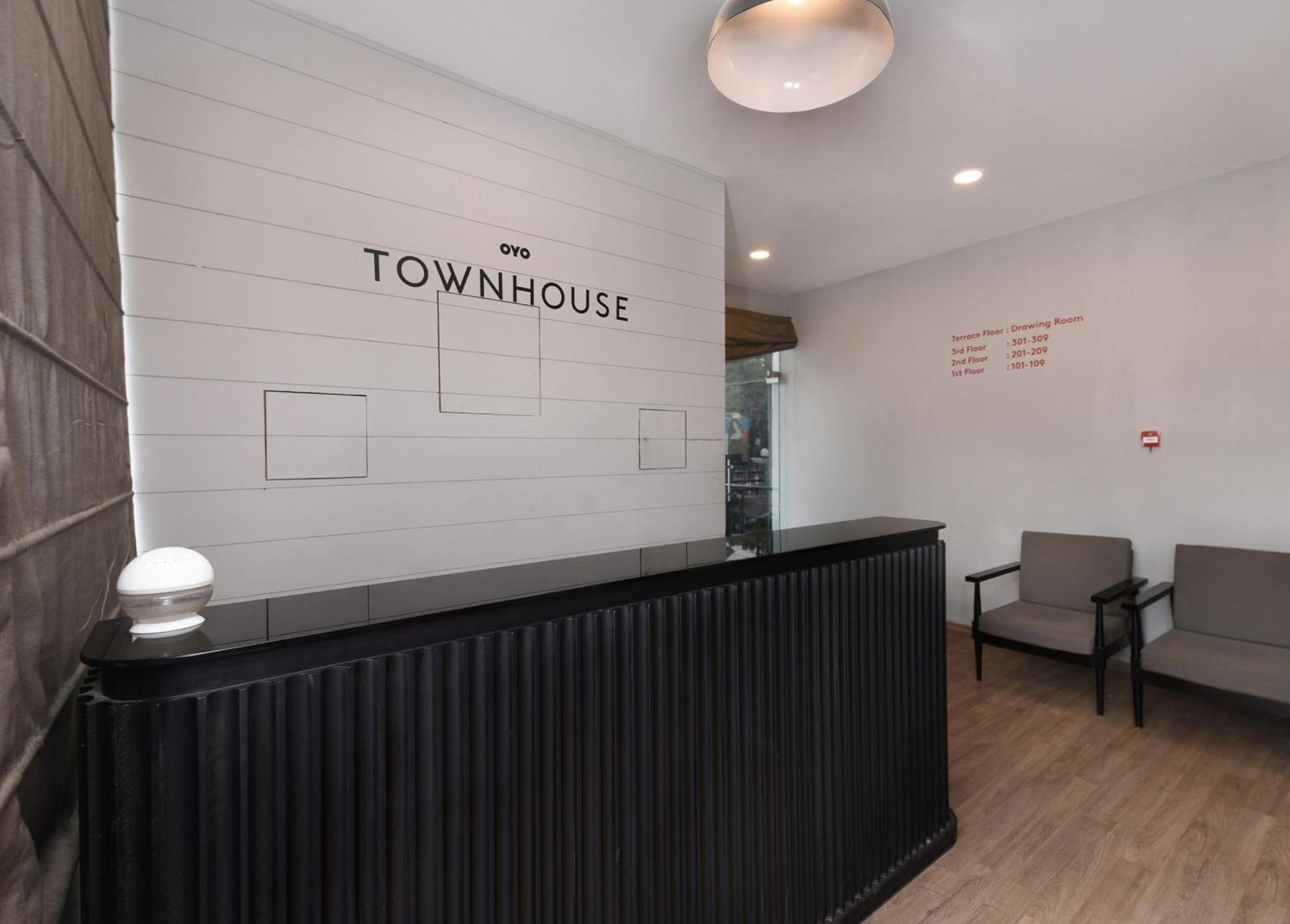 Townhouse Function Inn Near Chaudhary Charan Singh International Airport Lucknow Luaran gambar