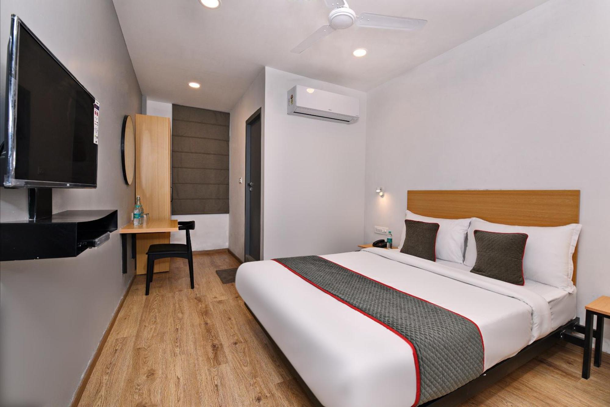 Townhouse Function Inn Near Chaudhary Charan Singh International Airport Lucknow Luaran gambar