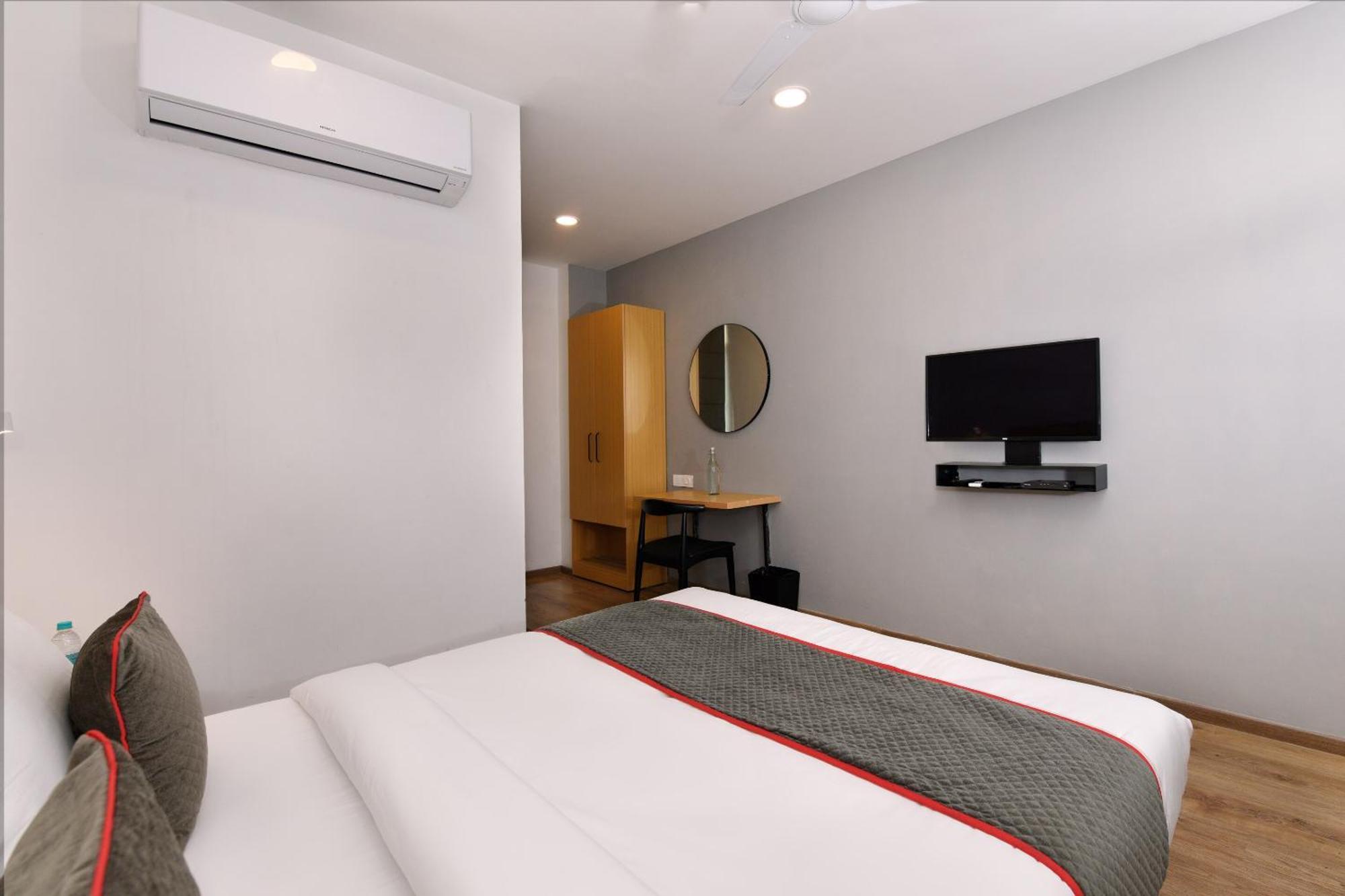 Townhouse Function Inn Near Chaudhary Charan Singh International Airport Lucknow Luaran gambar