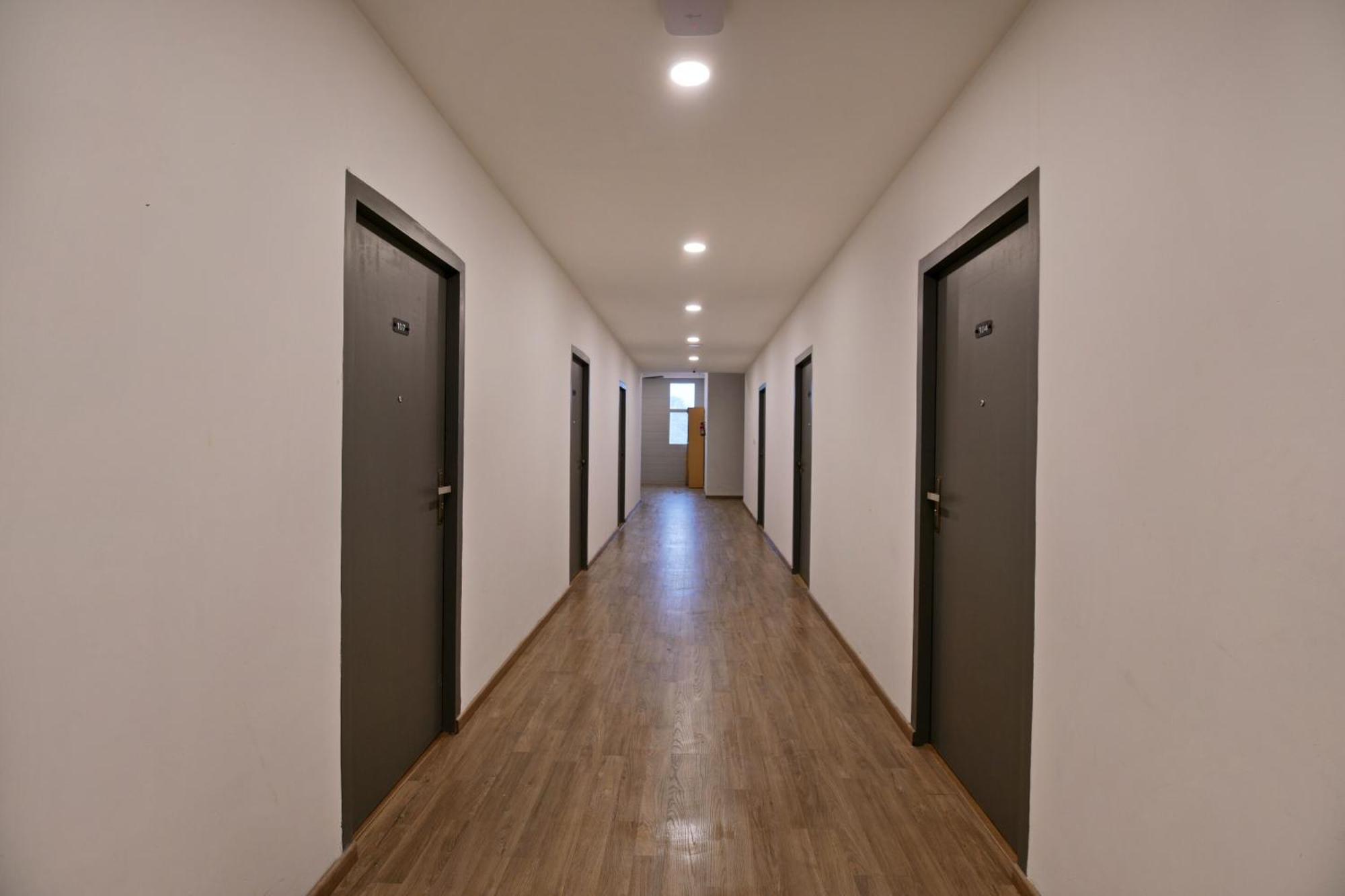 Townhouse Function Inn Near Chaudhary Charan Singh International Airport Lucknow Luaran gambar